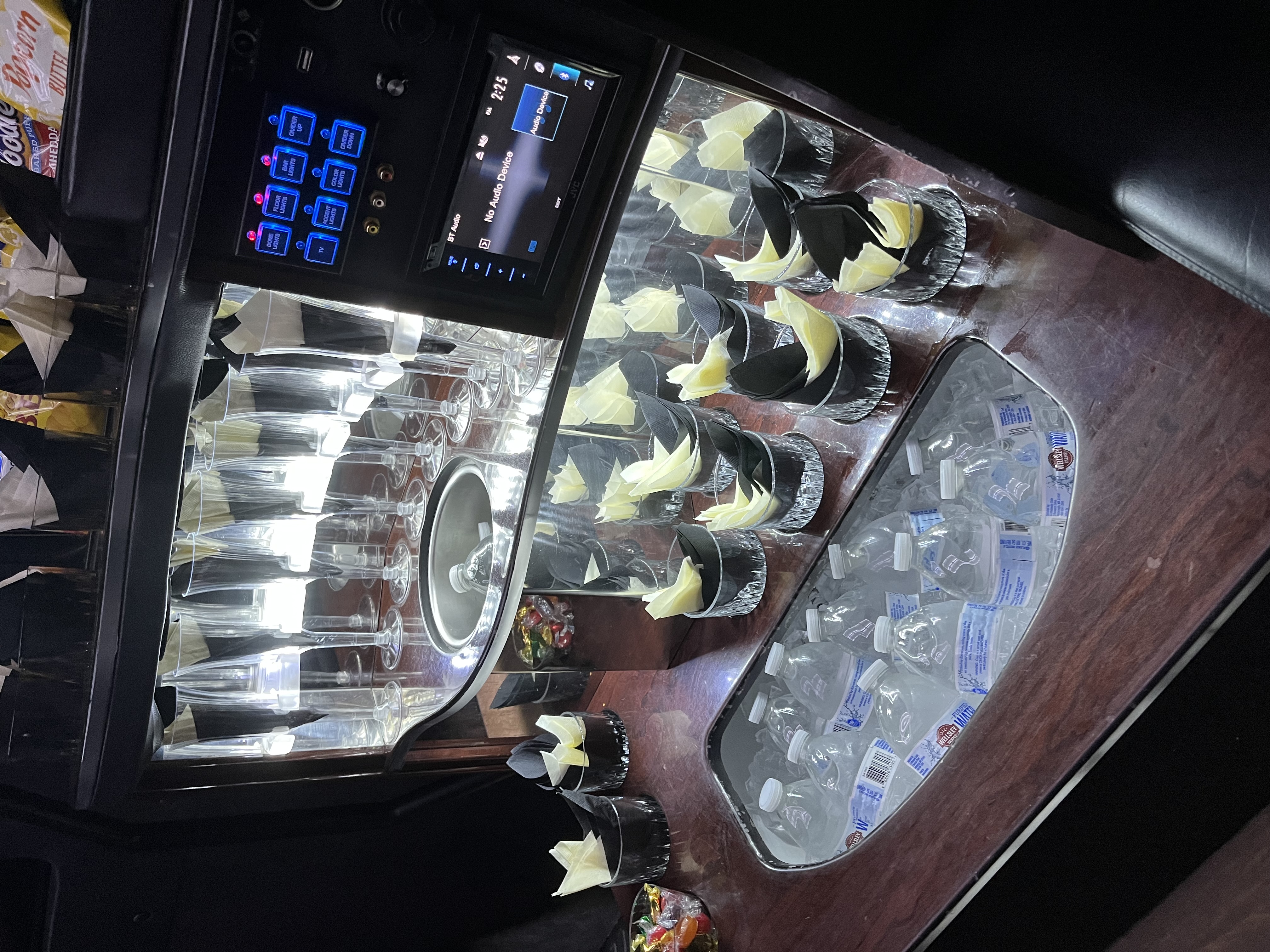 716 Limousine Fleet - gallery image of 14 pax luxury limo buses